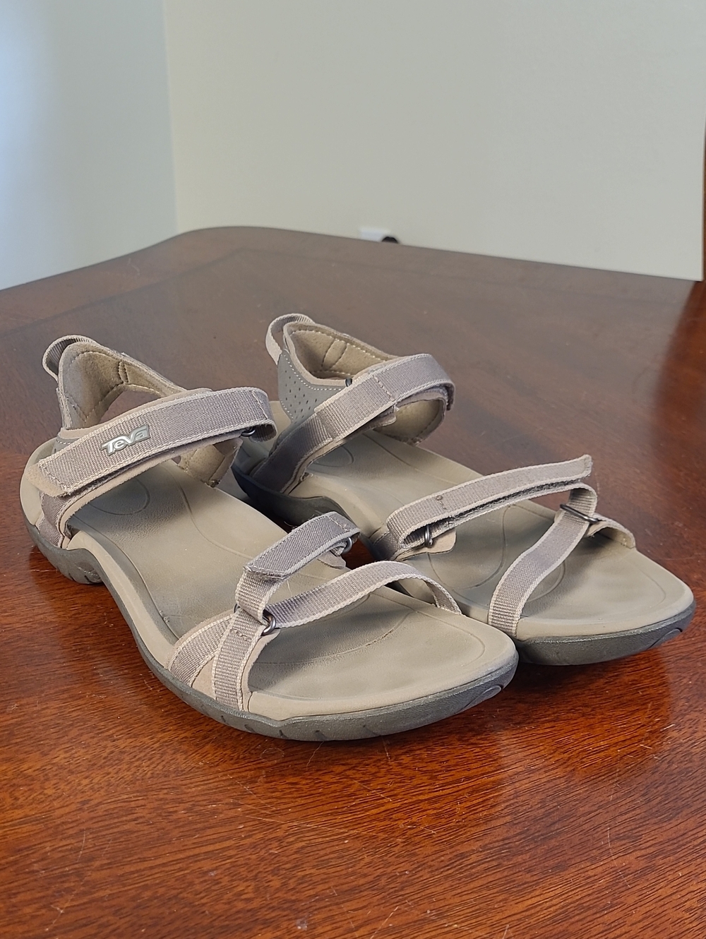Teva Womens Verra gray Strappy Hook & Loop Sandals Adjustable Ankle Strap US 9.5